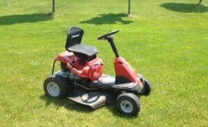 riding lawn mower comparison