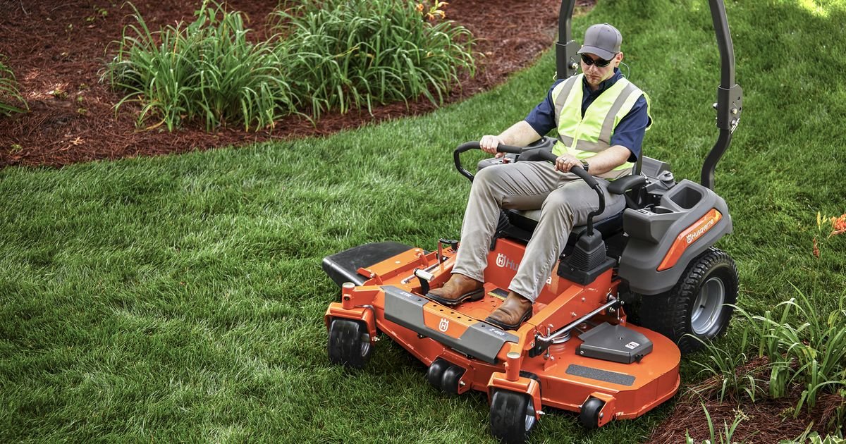 Maintenance tips for zero turn mower 1